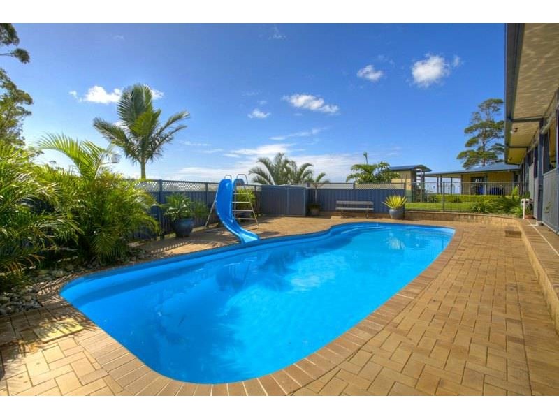 209 East West Road, Valla NSW 2448