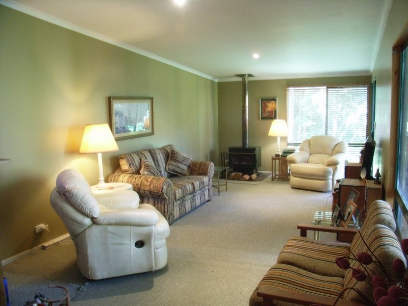 8 Mount Street Fernmount, Bellingen NSW 2454