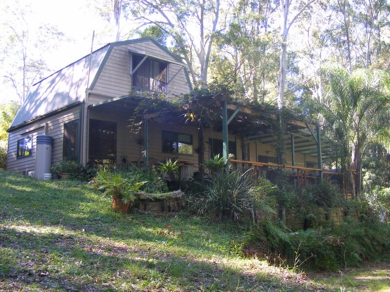 8 Mount Street Fernmount, Bellingen NSW 2454
