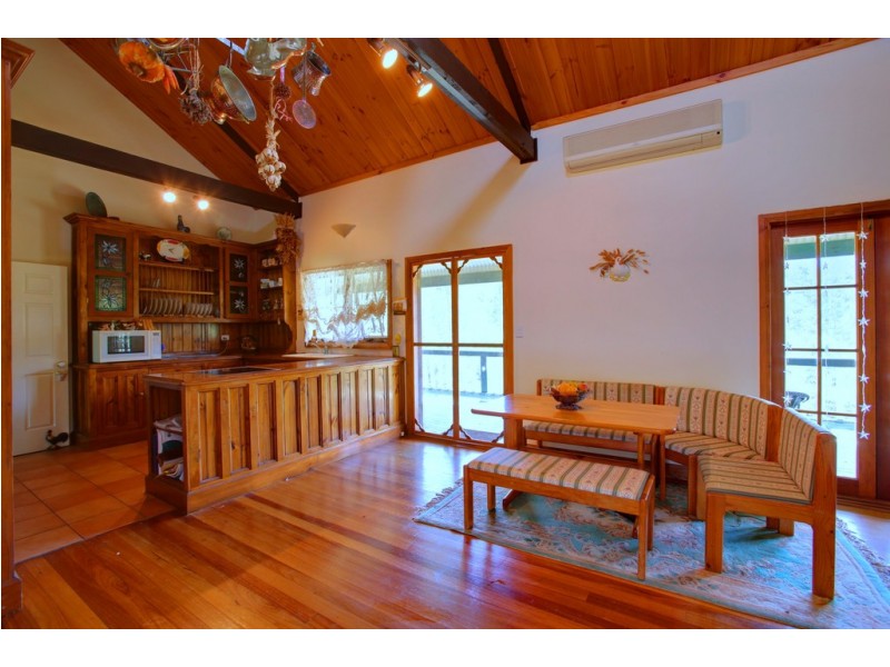 40 McDougall Pl Fernmount, Bellingen NSW 2454