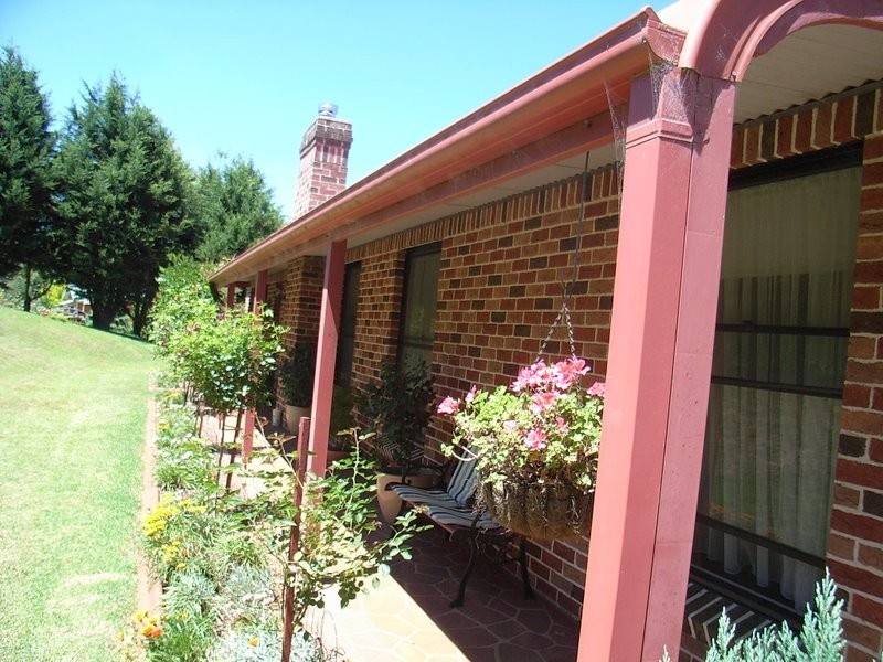 9 Elm Avenue, Dorrigo NSW 2453