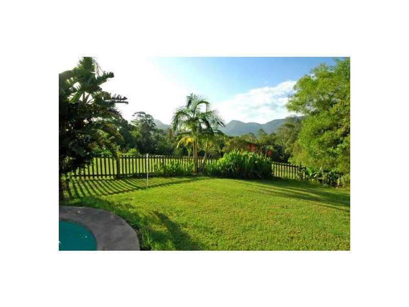 30 John Locke Place, Bellingen NSW 2454