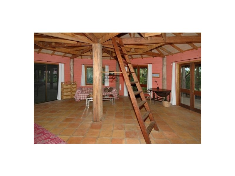 30 John Locke Place, Bellingen NSW 2454