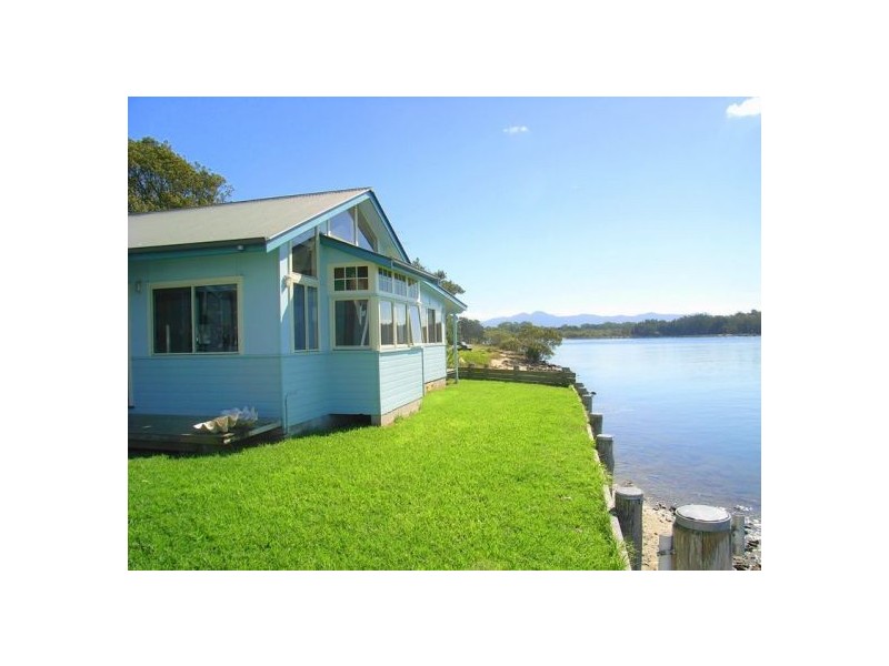 27 Atherton Drive Urunga, Bellingen NSW 2454