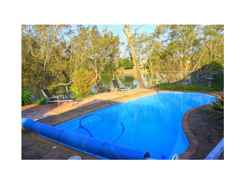 20 Island Place, Urunga NSW 2455