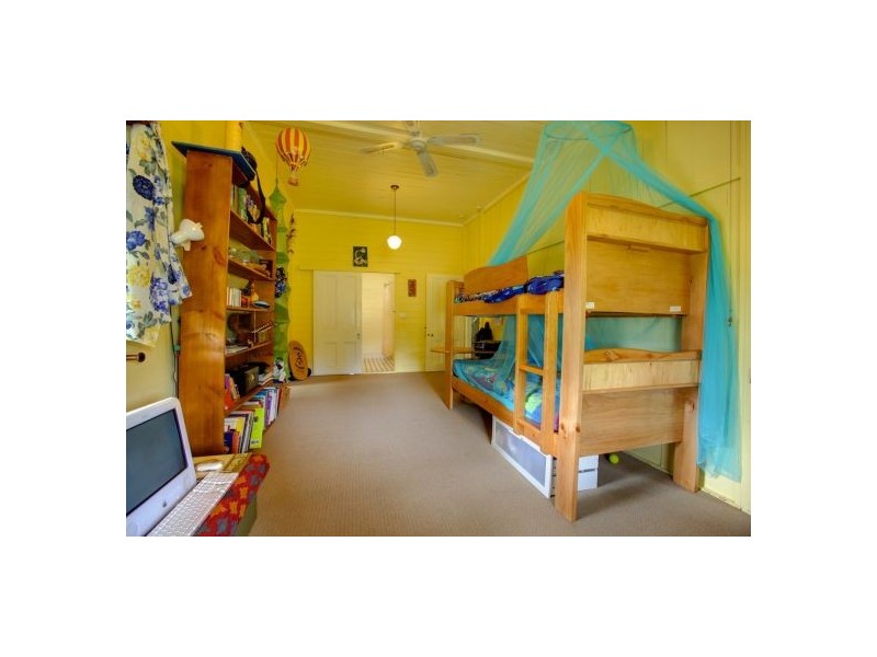 10 Oak Street, Bellingen NSW 2454