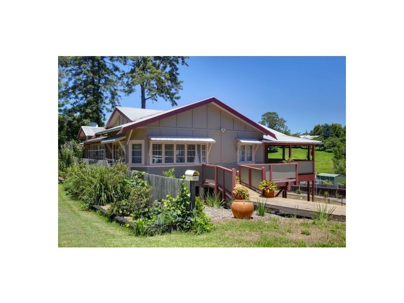 4 Tamarind Drive, Bellingen NSW 2454