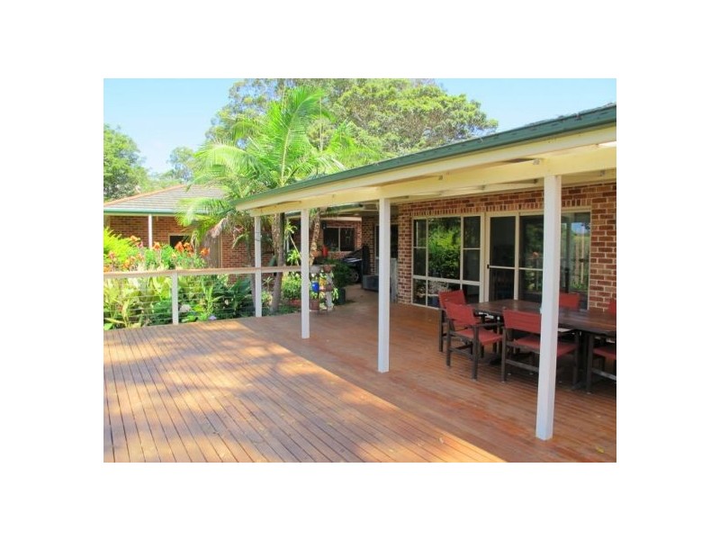 6 Riverside Drive, Urunga NSW 2455
