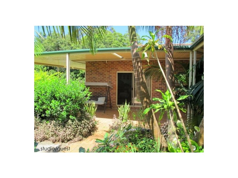 6 Riverside Drive, Urunga NSW 2455