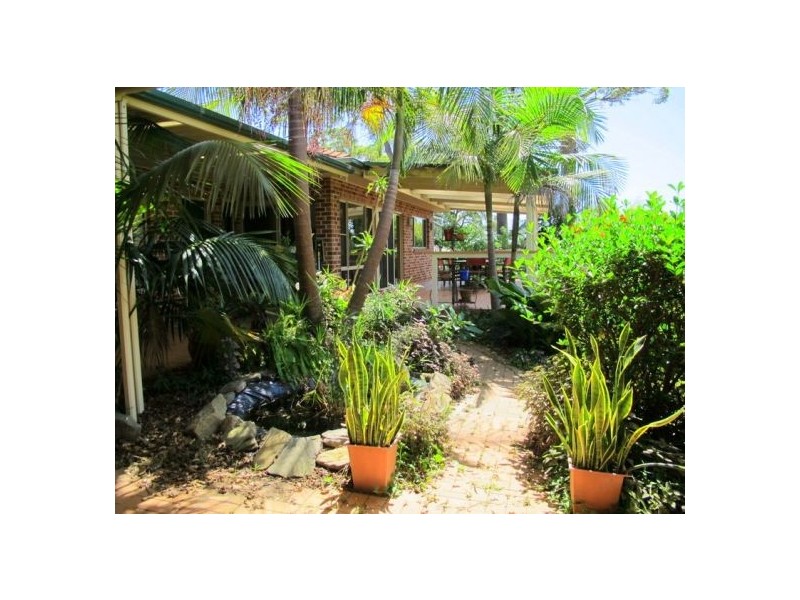 6 Riverside Drive, Urunga NSW 2455