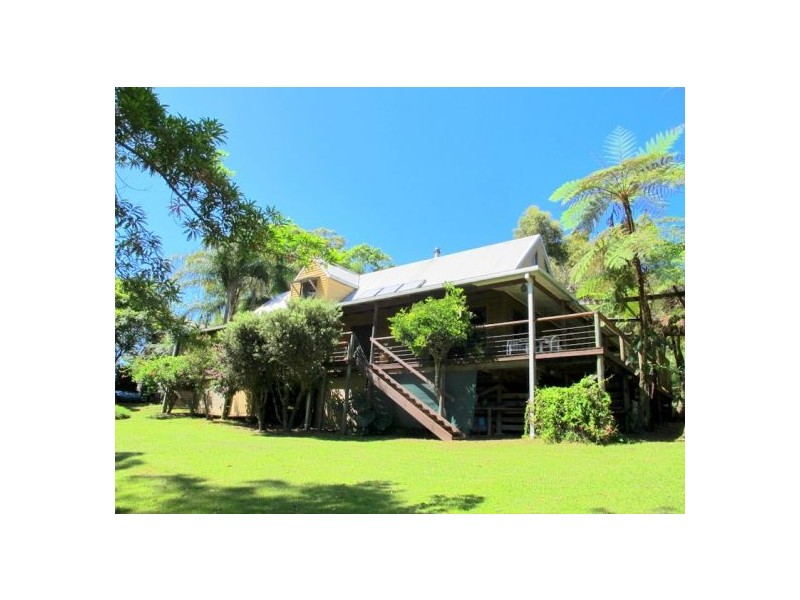 15 Gordon Road Raleigh, Bellingen NSW 2454