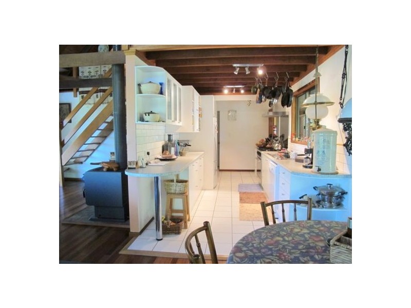 15 Gordon Road Raleigh, Bellingen NSW 2454