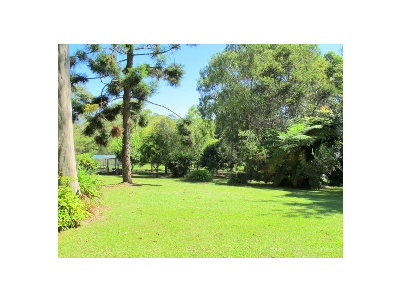 15 Gordon Road Raleigh, Bellingen NSW 2454