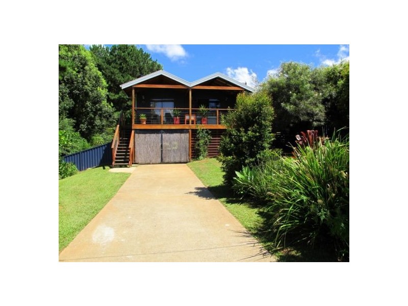 17 McCristal Dr, Bellingen NSW 2454