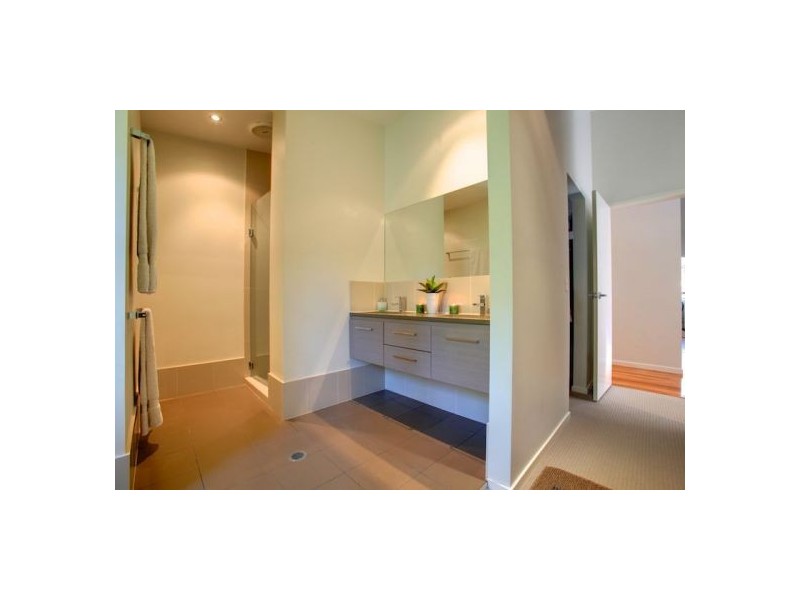4 Lyon St, Repton NSW 2454