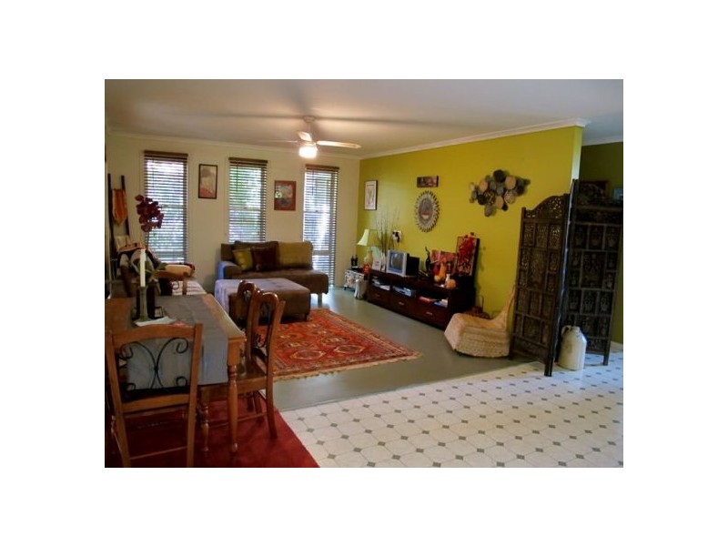 2 Woodbury Lane, Bellingen NSW 2454