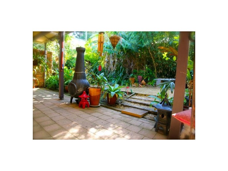 2 Woodbury Lane, Bellingen NSW 2454