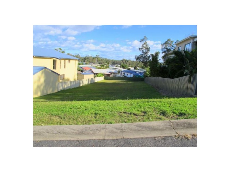 124 Ocean View Dve, Valla Beach NSW 2448