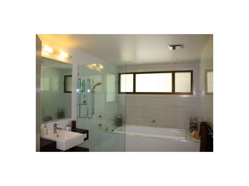18 The Grove Urunga, Bellingen NSW 2454