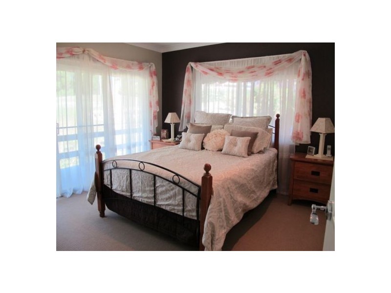 11 Elk Ave, Repton NSW 2454