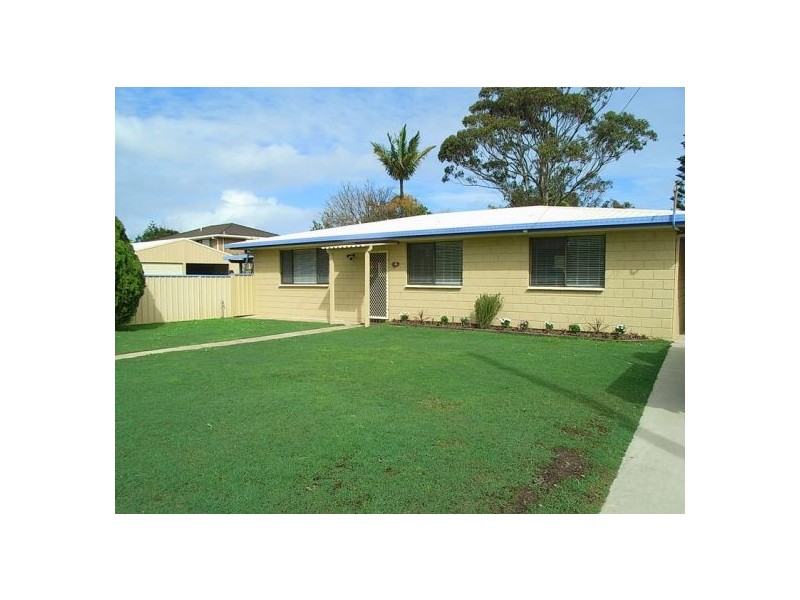 4 Honeysuckle Pl, Mylestom NSW 2454