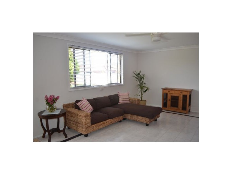 4 Honeysuckle Pl, Mylestom NSW 2454