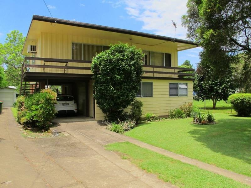 35 Hammond St, Bellingen NSW 2454