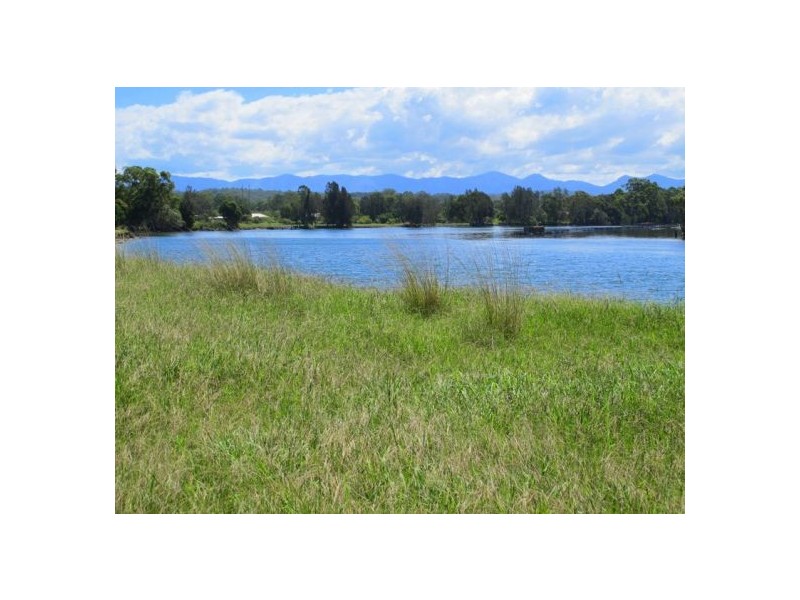 189 Newry Island Drive, Urunga NSW 2455