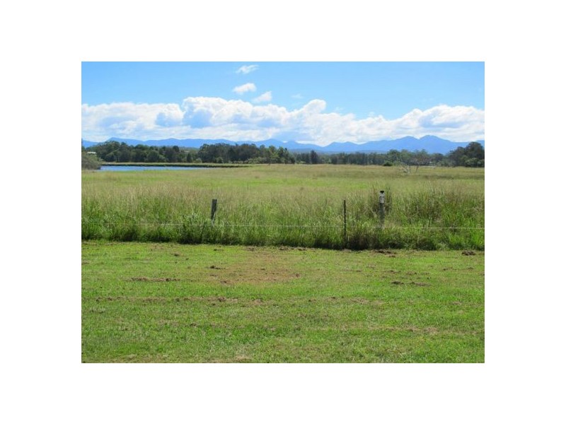 189 Newry Island Drive, Urunga NSW 2455