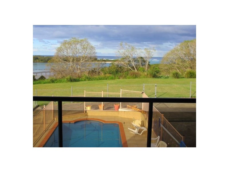 16 Morgo Street, Urunga NSW 2455