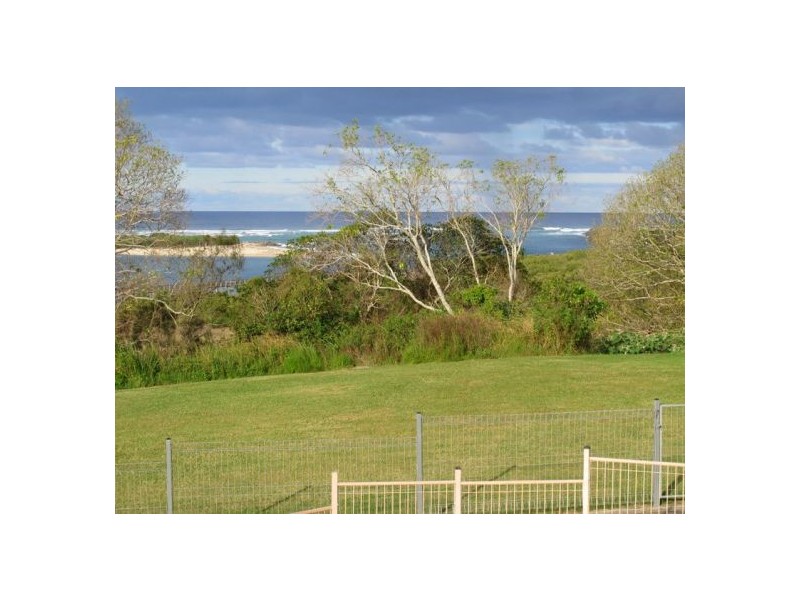 16 Morgo Street, Urunga NSW 2455