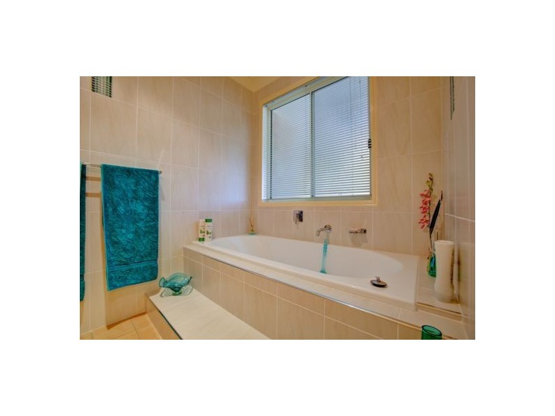 73 Braford Dr, Bonville NSW 2441