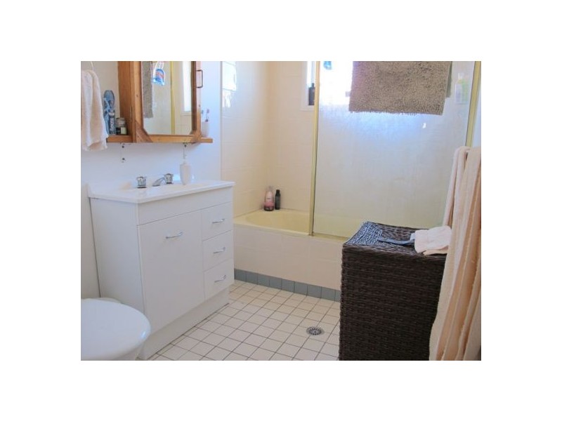 44 Azalea Ave, Coffs Harbour NSW 2450