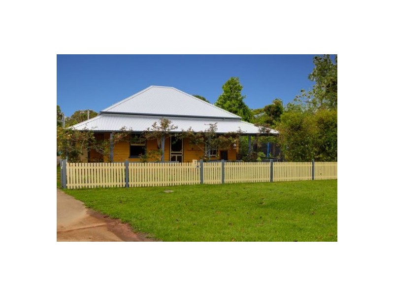 10 Oak Street, Bellingen NSW 2454