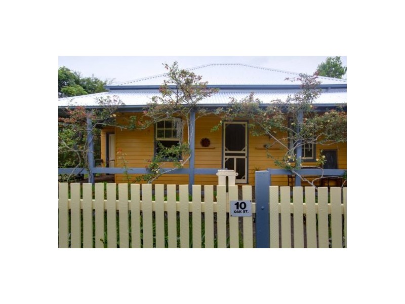 10 Oak Street, Bellingen NSW 2454