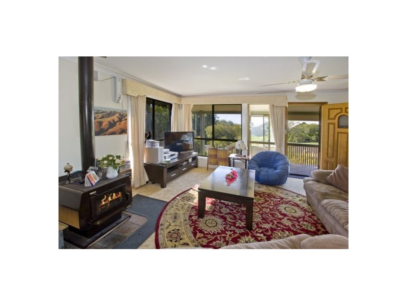 18 Endeavour Drive, Bellingen NSW 2454