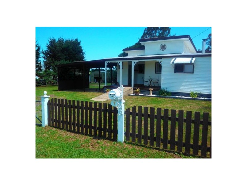 7 Hayden St, Dorrigo NSW 2453