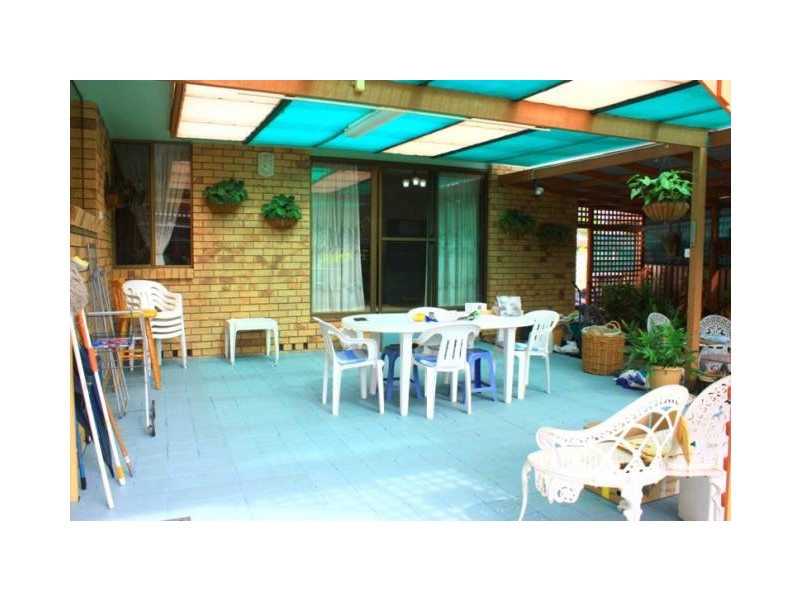 2 Burrawong Parade, Urunga NSW 2455