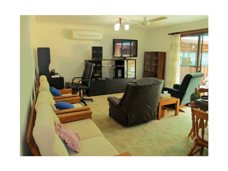 2 Burrawong Parade, Urunga NSW 2455