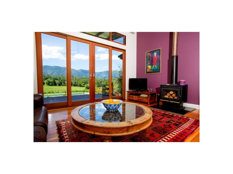 1090 Promised Land Rd, Gleniffer NSW 2454