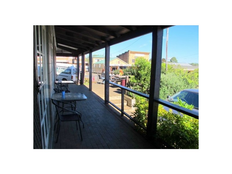 12 Cudgery Street, Dorrigo NSW 2453