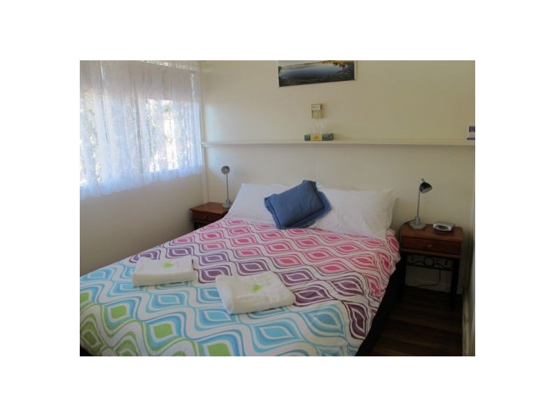 6 Ferry St, Urunga NSW 2455