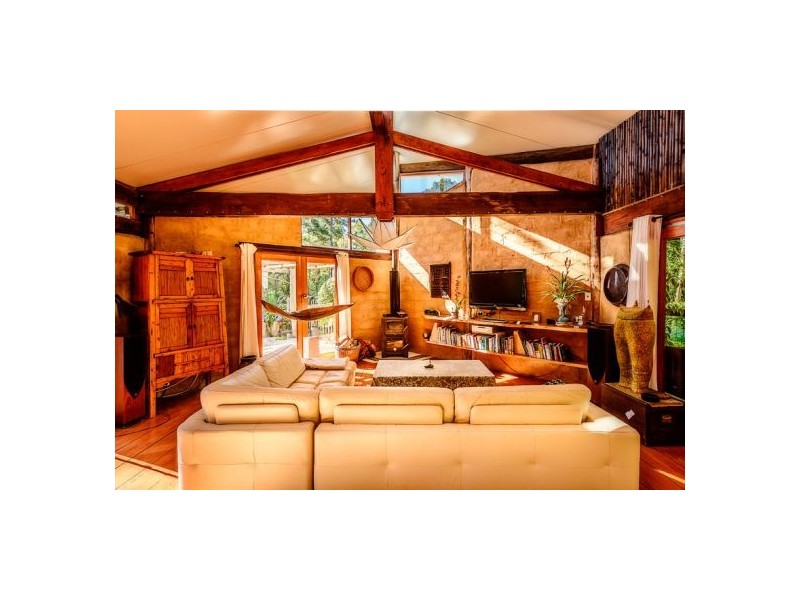 50 Wheatley St, Bellingen NSW 2454