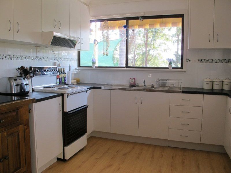 12 Hyde St, Fernmount NSW 2454