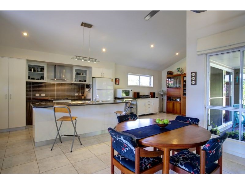 25 McCristal Dr, Bellingen NSW 2454
