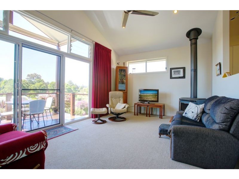 25 McCristal Dr, Bellingen NSW 2454