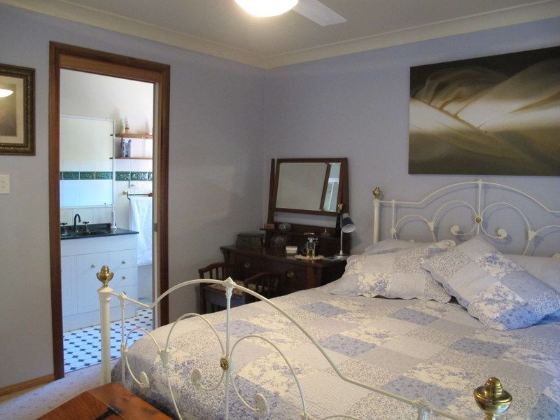 8 McCristal Drive, Bellingen NSW 2454