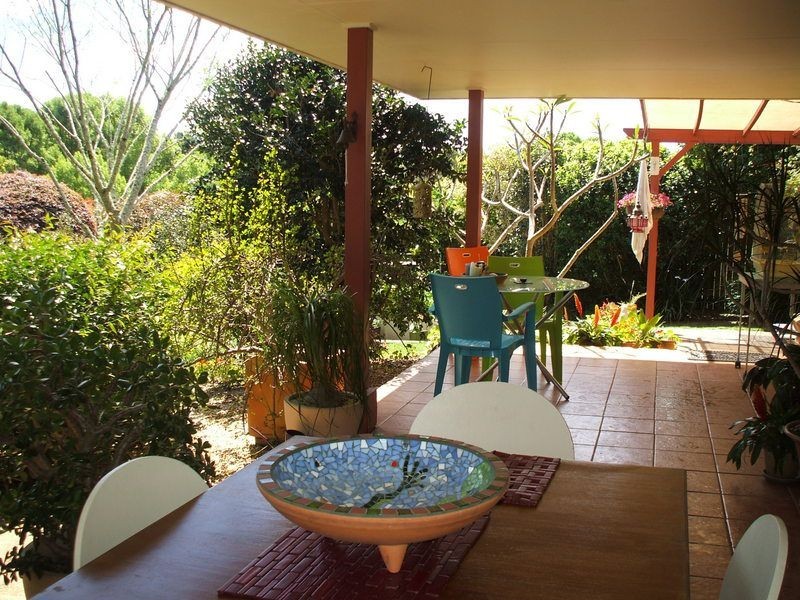 8 McCristal Drive, Bellingen NSW 2454