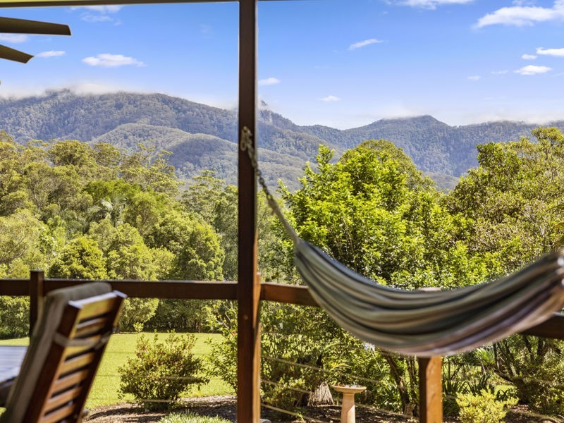 16 John Locke Place, Gleniffer NSW 2454