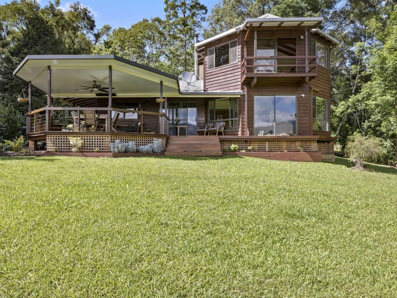 16 John Locke Place, Gleniffer NSW 2454
